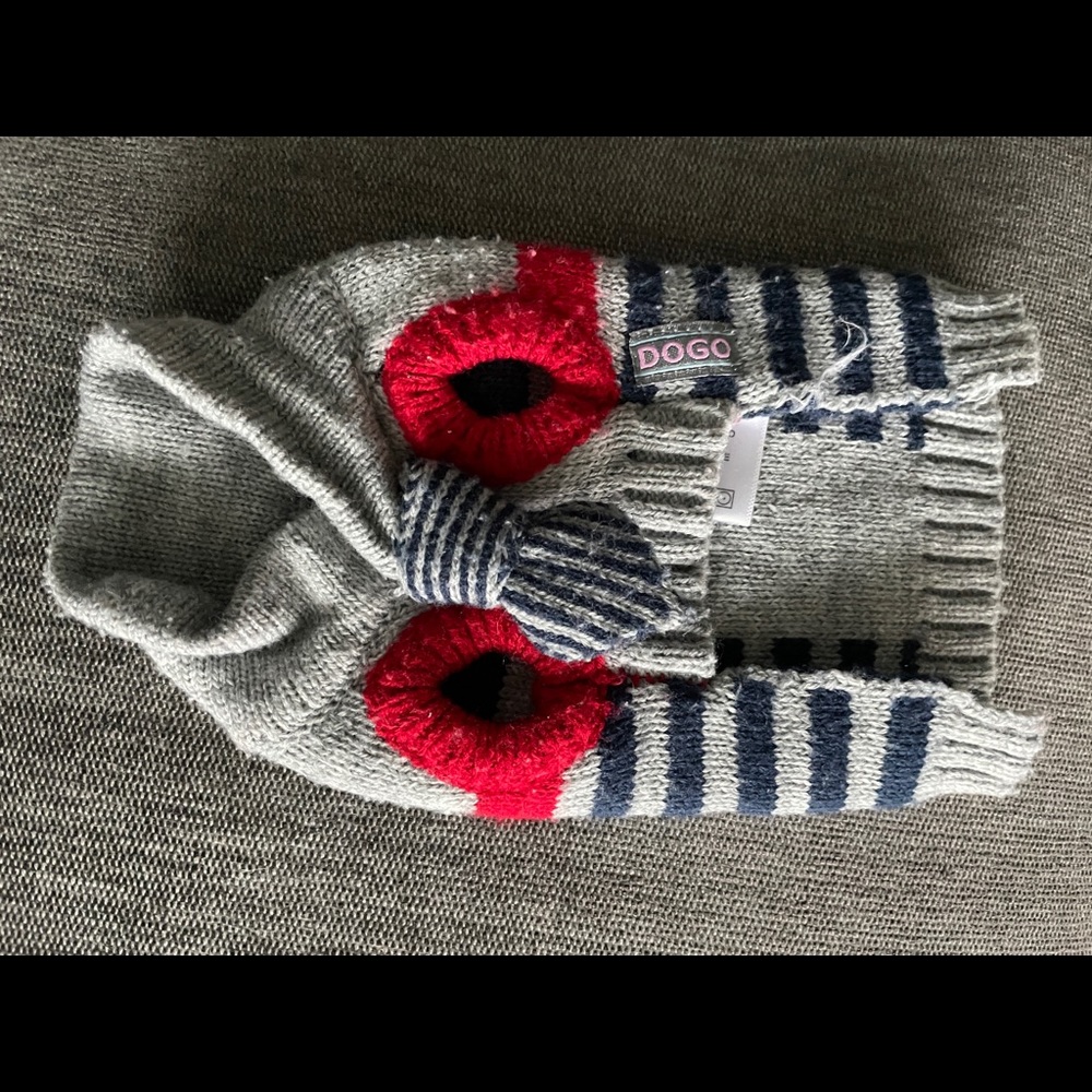 Small Dog Tie Sweater